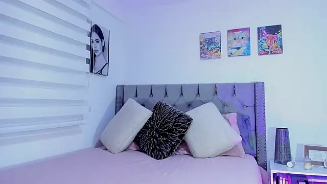 Sara Leblanc online show from February 2025 11:44:02 AM