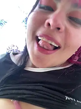 Snapshot of Pinky-Flower chatting on January 2025 08:44:01 PM Pinky-Flower online show from January 2025 08:44:01 PM