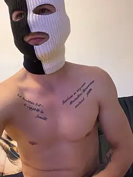 Snapshot of Nar1994kolog chatting on January 2025 03:31:02 PM Nar1994kolog online show from January 2025 03:31:02 PM