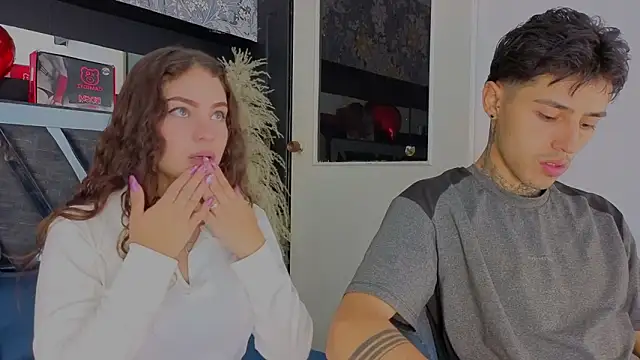 hinata itachi online show from February 2026 03:55:02 AM