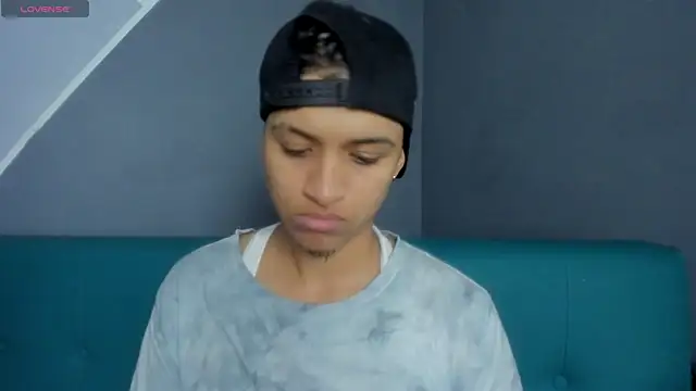 Snapshot of Dominick_jones chatting on March 2025 12:54:02 AM Dominick jones online show from March 2025 12:54:02 AM