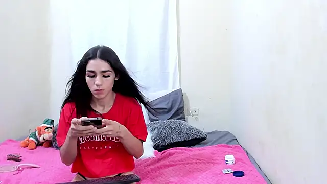 Mariana 16  online show from January 2025 10:32:02 PM