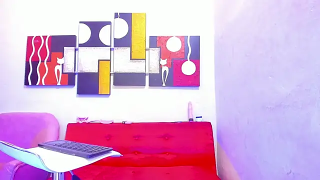 Mariana 16  online show from February 2025 08:09:02 PM