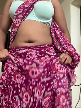 priyadevi17 online show from December 2024 07:50:02 PM