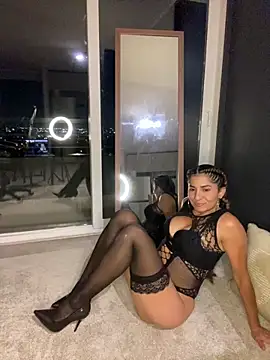 AlejandritaMilano online show from March 2026 01:25:01 AM