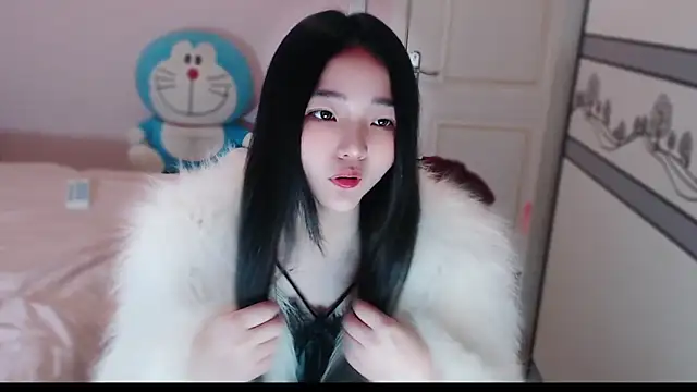 xiao-xiao-D online show from November 2025 06:03:02 AM