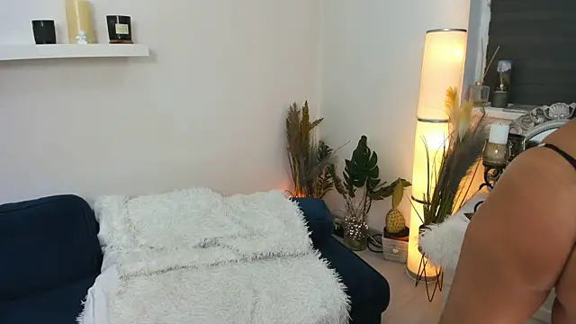 Aileen Stone online show from January 2025 04:50:01 PM