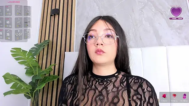 Snapshot of Samantha_Good chatting on July 2026 11:57:01 AM Samantha Good online show from July 2026 11:57:01 AM