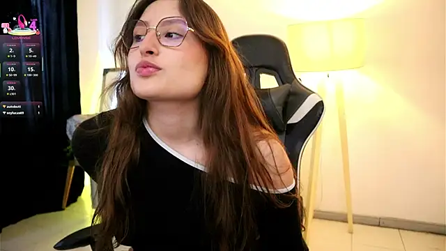 Daisha Riley online show from October 2025 03:53:01 PM