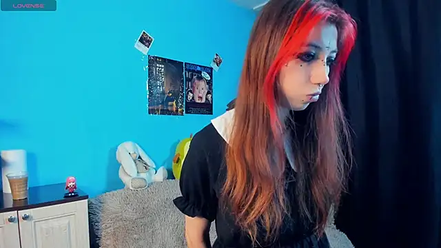 Snapshot of _Mindy_ chatting on January 2025 12:31:01 AM Mindy online show from January 2025 12:31:01 AM