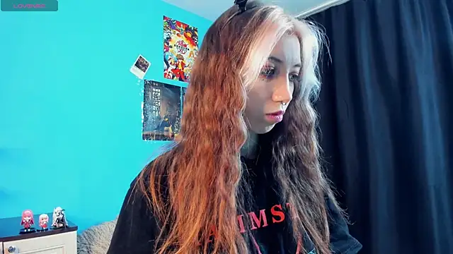 Snapshot of _Mindy_ chatting on February 2025 02:51:02 AM Mindy online show from February 2025 02:51:02 AM