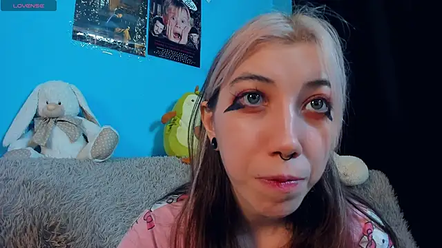 Snapshot of _Mindy_ chatting on February 2025 09:16:01 AM Mindy online show from February 2025 09:16:01 AM