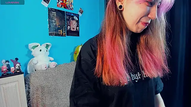 Snapshot of _Mindy_ chatting on March 2025 02:34:01 AM Mindy online show from March 2025 02:34:01 AM