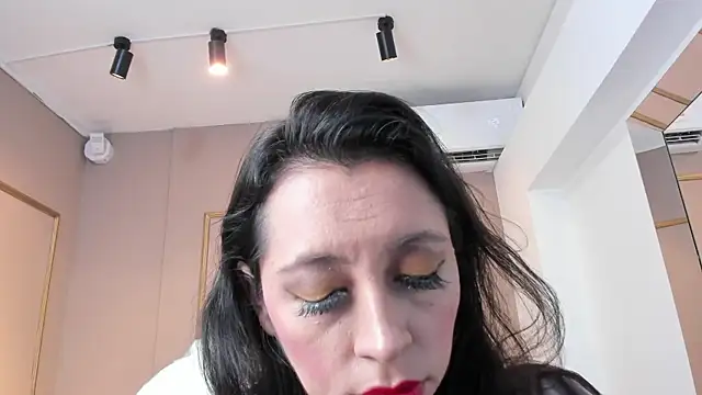 PerlaPreciosa online show from November 2025 04:01:02 AM