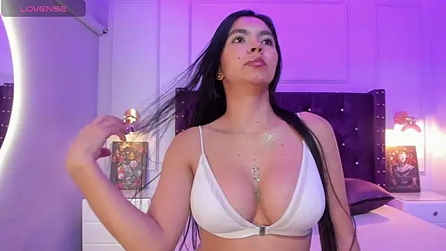 nathyy garcia online show from March 2025 04:01:01 AM