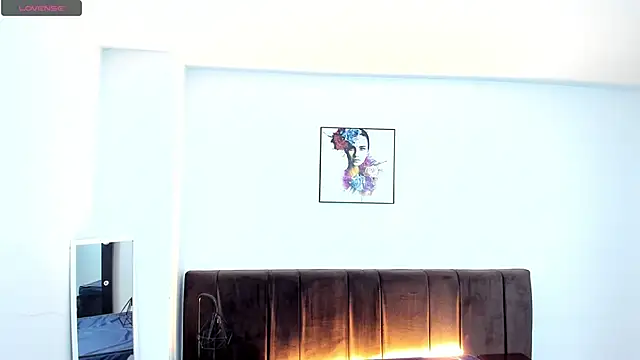 Snapshot of AbrilSonne chatting on March 2025 11:22:01 PM AbrilSonne online show from March 2025 11:22:01 PM