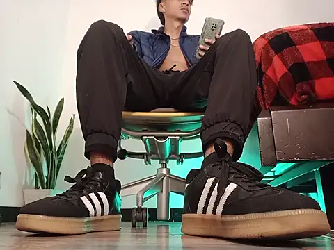 codysmith online show from November 2025 01:04:02 PM