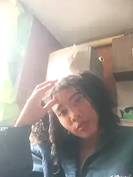 kattyandericc online show from March 2025 06:59:02 PM