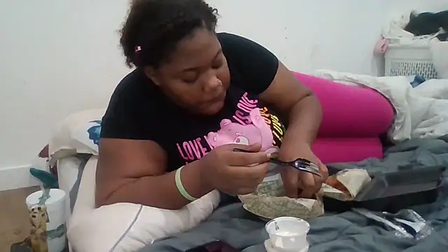 Kbaby337 online show from November 2025 03:52:01 AM