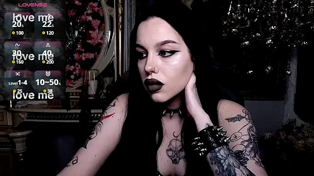 Snapshot of alexx_succubus chatting on February 2025 06:23:02 PM alexx succubus online show from February 2025 06:23:02 PM