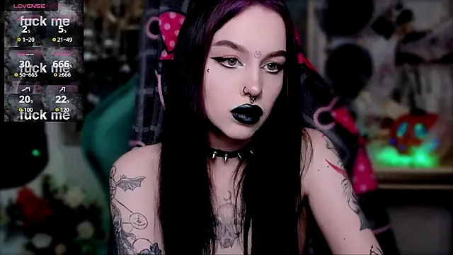 Snapshot of alexx_succubus chatting on November 2025 04:57:02 AM alexx succubus online show from November 2025 04:57:02 AM