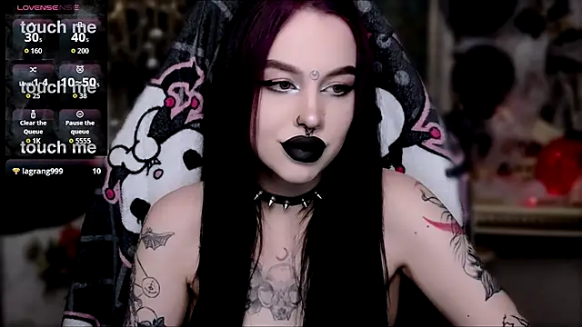 Snapshot of alexx_succubus chatting on November 2025 02:21:01 AM alexx succubus online show from November 2025 02:21:01 AM