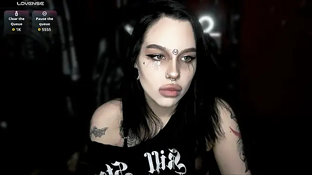 Snapshot of alexx_succubus chatting on March 2026 04:23:01 PM alexx succubus online show from March 2026 04:23:01 PM