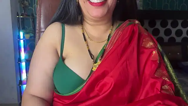 Snapshot of FlatVincy4 chatting on February 2026 03:35:02 PM FlatVincy4 online show from February 2026 03:35:02 PM