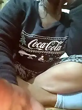 Snapshot of Looliya02 chatting on January 2025 05:56:01 AM Looliya02 online show from January 2025 05:56:01 AM