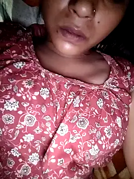 Snapshot of Looliya02 chatting on March 2025 07:17:01 PM Looliya02 online show from March 2025 07:17:01 PM