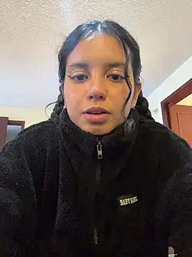 Snapshot of Rosita_forever_ chatting on July 2026 05:40:02 PM Rosita forever online show from July 2026 05:40:02 PM