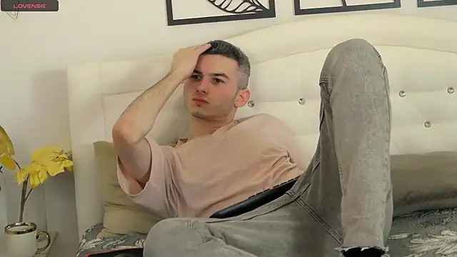 Devin Jay online show from February 2025 10:54:01 PM