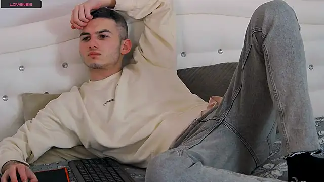 Devin Jay online show from February 2025 01:57:01 AM