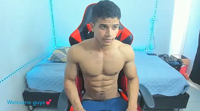 oliver thompsson7 online show from January 2025 06:39:01 PM