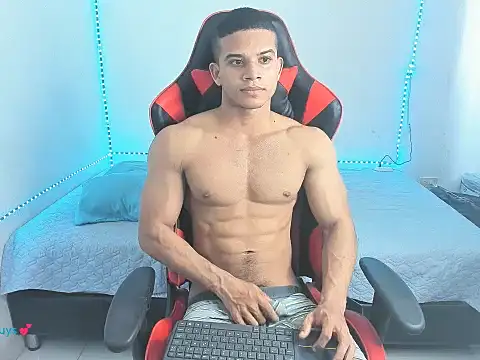 oliver thompsson7 online show from April 2026 08:53:02 PM