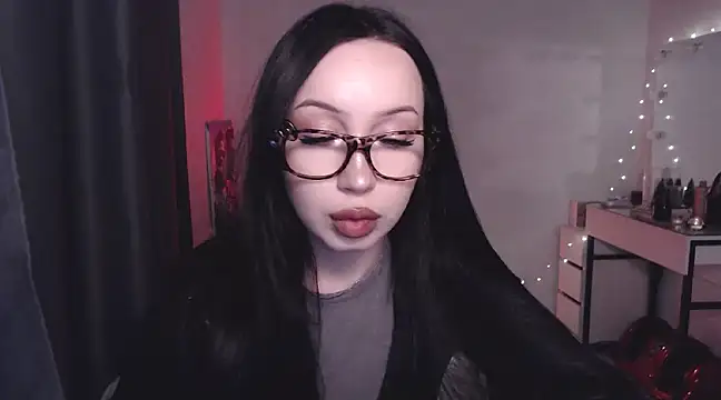 MoranaMissGod online show from December 2024 09:43:01 PM