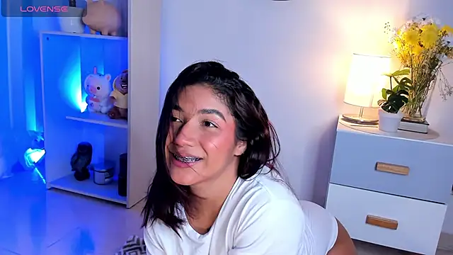 martina roldam online show from January 2025 01:39:02 AM