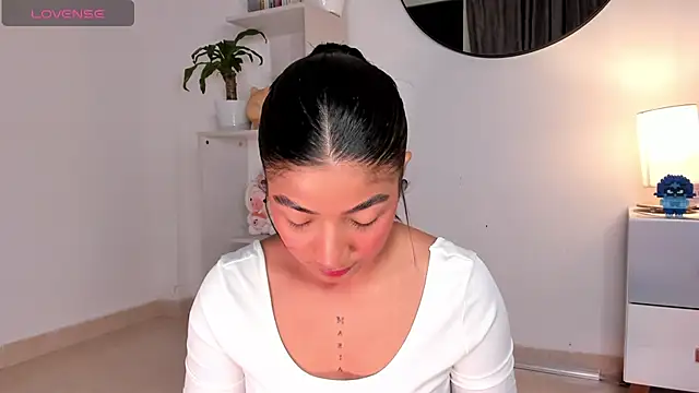 martina roldam online show from February 2025 03:18:01 AM