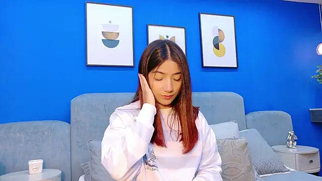 martina roldam online show from February 2026 08:34:01 PM