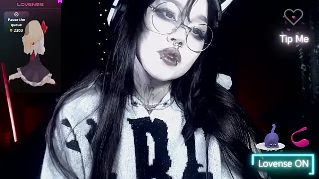 chloe crystall killer online show from November 2025 02:06:01 AM