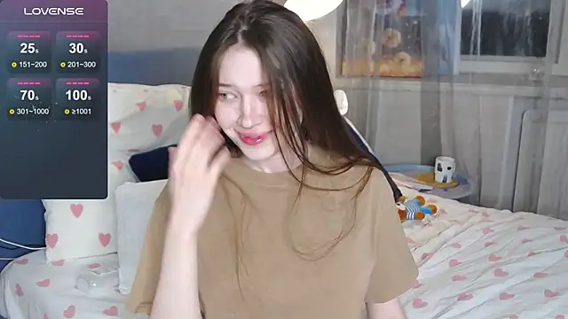 eva varnerr online show from November 2025 05:55:02 PM