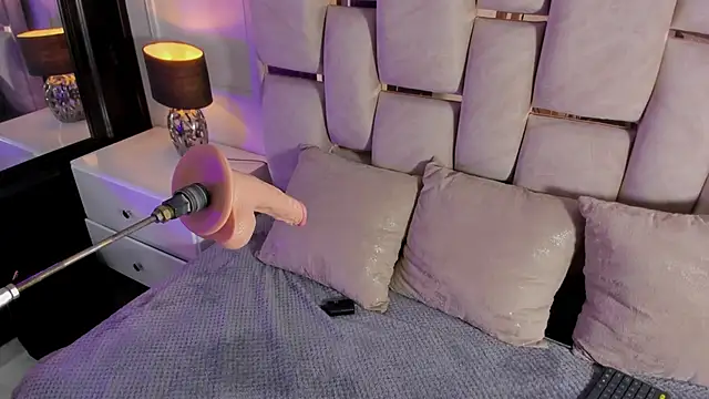 Snapshot of Iliy__ chatting on February 2025 02:37:01 PM Iliy online show from February 2025 02:37:01 PM