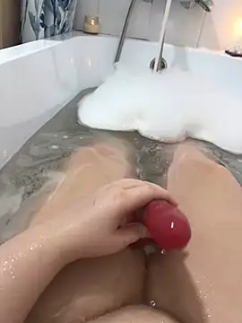 Snapshot of Charlotte_Ros chatting on January 2025 05:49:02 PM Charlotte Ros online show from January 2025 05:49:02 PM