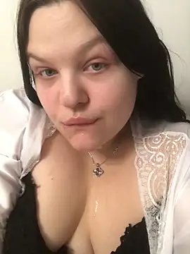 Snapshot of Charlotte_Ros chatting on February 2025 01:36:01 AM Charlotte Ros online show from February 2025 01:36:01 AM