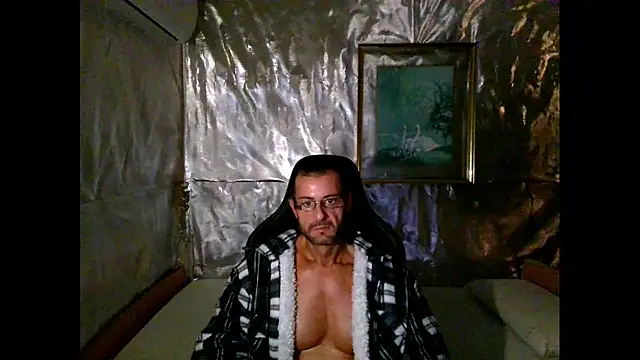 Snapshot of Marieettee chatting on January 2025 10:05:02 AM Marieettee online show from January 2025 10:05:02 AM