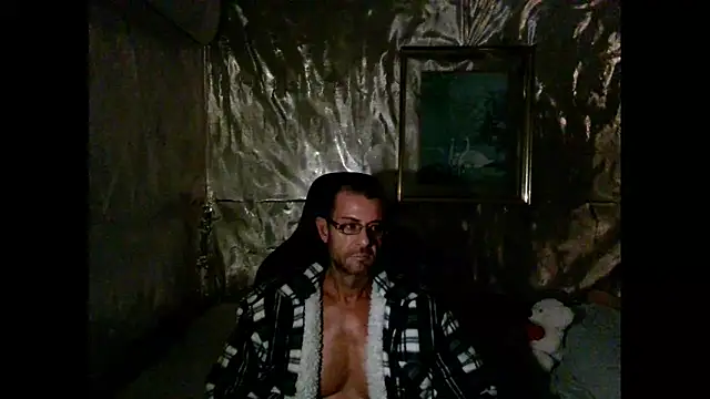 Snapshot of Marieettee chatting on January 2025 11:06:01 PM Marieettee online show from January 2025 11:06:01 PM