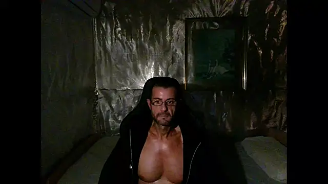 Snapshot of Marieettee chatting on January 2025 11:17:01 AM Marieettee online show from January 2025 11:17:01 AM