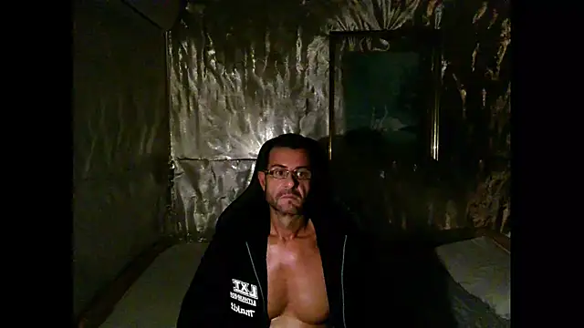 Snapshot of Marieettee chatting on February 2025 10:02:02 AM Marieettee online show from February 2025 10:02:02 AM