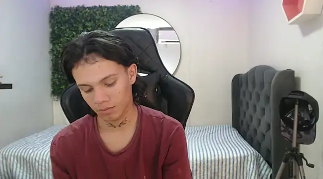 andy dan18 online show from January 2025 08:56:01 PM