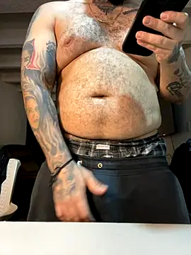 El Titan1998 online show from September 2025 04:41:02 PM